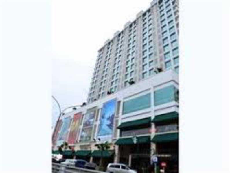 The Square Surabaya Hotel Exterior photo